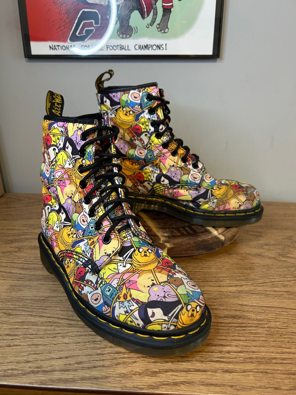 Dr Martens Castel Toon AdentureTime Canvas size 7/EU 38